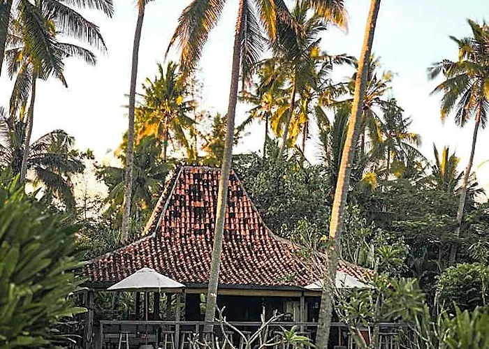 Desa ホテル *